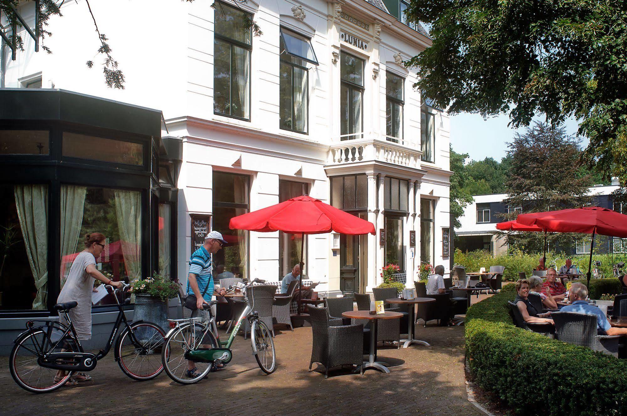 Hotel Restaurant Lunia Oldeberkoop Luaran gambar